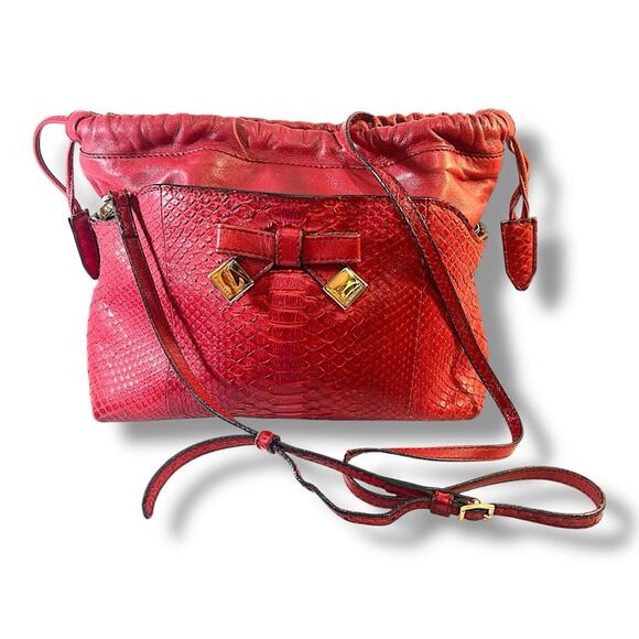 BURBERRY Luxurious Red Python Leather Shoulder/Clutch/or Crossbody Bag - Picture 7 of 16